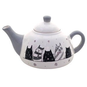 Teapot-Whimsical Cupboard-10 Strawberry Street-Cats-Cream Black-Holds 1.5 Cups